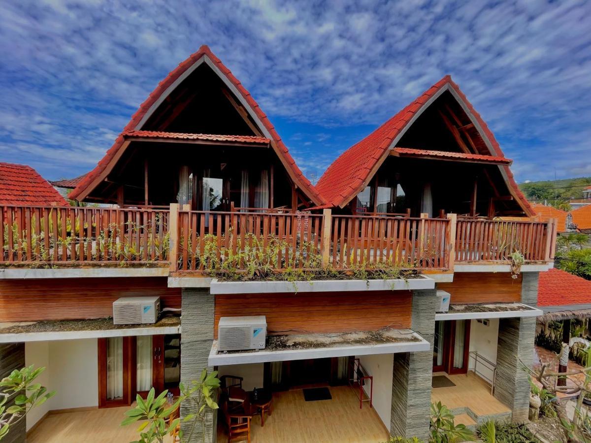 Ayu Laba Beach Villa And Resto Batununggul Buitenkant foto